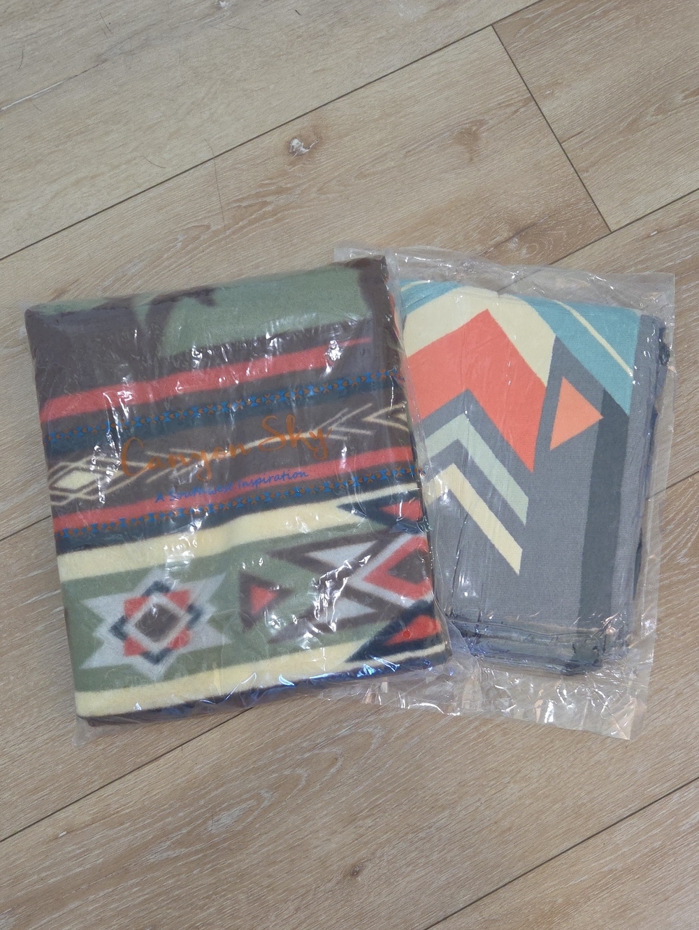 Southwest Print Fleece Throw Blanket Set